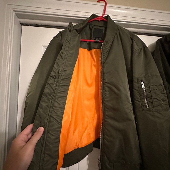 H&M Bomber jacket - Picture 3 of 11